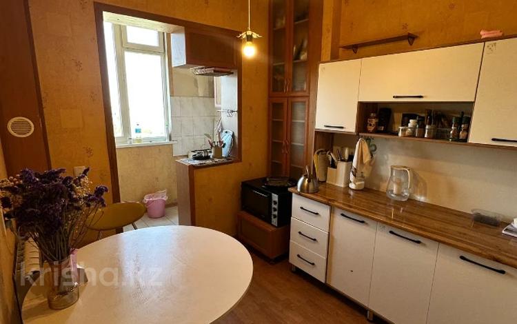 2-бөлмелі пәтер · 55 м² · 4/5 қабат, 18-й микрорайон, 18-й микрорайон, бағасы: 18.5 млн ₸ в Шымкенте, Аль-Фарабийский р-н — фото 5