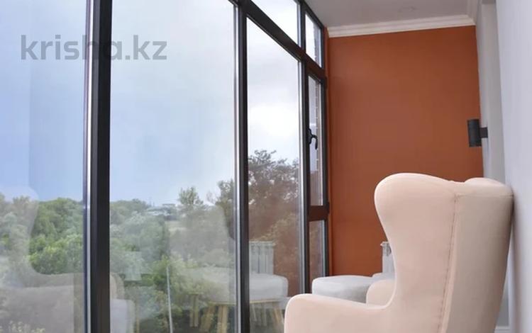 2-бөлмелі пәтер · 78 м² · 4/9 қабат, Абая 244, бағасы: 650 000 ₸ в Уральске — фото 2