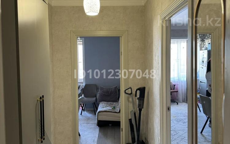 1-бөлмелі пәтер · 46.9 м² · 6/6 қабат, мкр Кокжиек 33, бағасы: 24 млн ₸ в Алматы, Жетысуский р-н — фото 2
