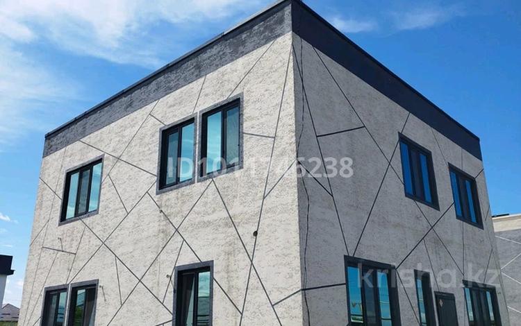 Отдельный дом · 5 комнат · 193.3 м² · 5 сот., Е.Серкебаева 16 за 96 млн ₸ в Туздыбастау (Калинино) — фото 2