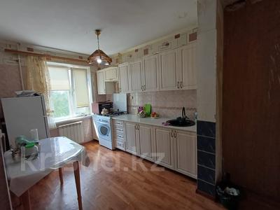 3-комнатная квартира · 67 м² · 4/9 этаж, 11мкр за 20.5 млн 〒 в Актобе
