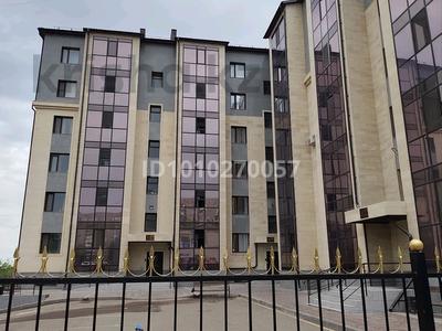1-комнатная квартира · 42 м² · 1/6 этаж, Майкудук, Майкудук, мкр Голубые пруды 7/14 за 21.5 млн ₸ в Караганде, Алихана Бокейханова р-н