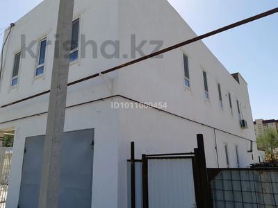 Отдельный дом · 12 комнат · 350 м² · 6 сот., Дуйсенгалиева 14 за 1 млн 〒 в Атырау