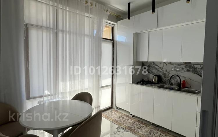 1-комнатная квартира · 40 м² · 3/3 этаж, Батырбекова 18 за 15 000 ₸ в Туркестане — фото 2