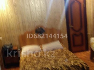 1-бөлмелі пәтер · 40 м² · 1/4 қабат, Н. Назарбаева 222 — Назарбаева - Абая, бағасы: 8 000 ₸ в Уральске