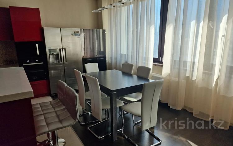 3-комнатная квартира · 130 м² · 10/12 этаж, Назарбаева 223 за 700 000 ₸ в Алматы, Медеуский р-н — фото 2