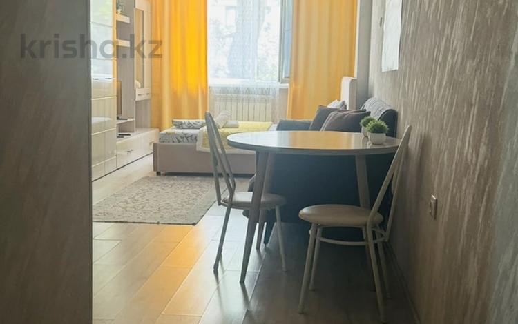 1-комнатная квартира · 34 м² · 3/12 этаж, Шевченко 85 за 16 000 ₸ в Алматы, Алмалинский р-н — фото 9