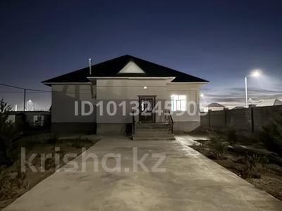 Жеке үй · 5 бөлме · 180 м² · 10 жүзд., Алтын бидай 23 — 35 мектеп жаны, бағасы: 40 млн ₸ в Туркестане