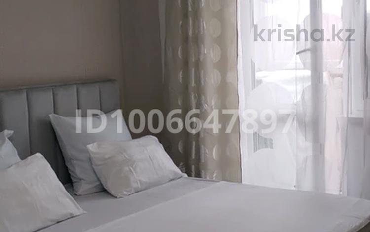 1-бөлмелі пәтер · 45 м² · 8/9 қабат, 5 микрорайон 5, бағасы: 12 000 ₸ в Аксае — фото 9