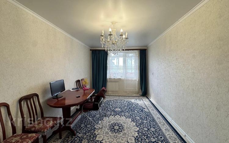 3-бөлмелі пәтер · 61.4 м² · 4/5 қабат, 1 ш/а, Тургенева, бағасы: 15.5 млн ₸ в Актобе, мкр 5 — фото 2