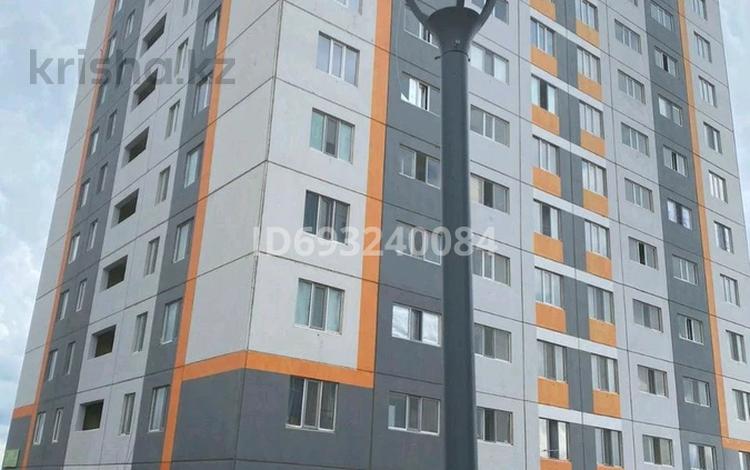 1-комнатная квартира, 41.8 м², 5/12 этаж помесячно, А102 27 за 120 000 〒 в Астане, Алматы р-н — фото 2