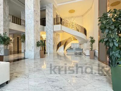 5-комнатная квартира · 224 м² · 17/20 этаж, ул. Жүмекен Нәжімеденов 2 за 415 млн 〒 в Астане, Сарайшык р-н