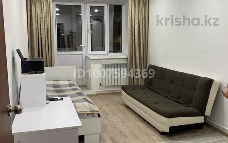 3-бөлмелі пәтер · 70 м² · 3/5 қабат, Строителей 47, бағасы: 17 млн ₸ в Аксу — фото 2