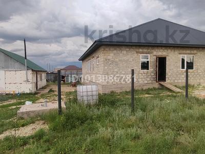 Жеке үй · 4 бөлме · 195 м² · 10 жүзд., Братья жүбановых 54б — 22 квартал, бағасы: 30 млн ₸ в Хромтау