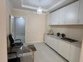 Офисы, кабинеты и рабочие места · 90 м² за 230 000 ₸ в Актау, 31Б мкр — фото 2