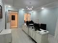 Офисы, кабинеты и рабочие места · 90 м² за 230 000 ₸ в Актау, 31Б мкр — фото 4