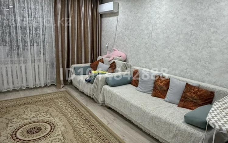 2-бөлмелі пәтер · 54.2 м² · 6/9 қабат, Курмангазы 152 — Абая, бағасы: 21 млн ₸ в Уральске, мкр Школьник — фото 2