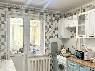2-бөлмелі пәтер · 55.5 м² · 2/5 қабат, Братьев Жубановых, бағасы: 15 млн ₸ в Актобе