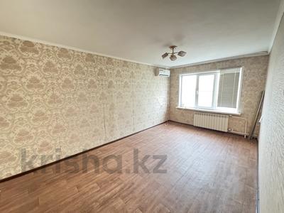 3-комнатная квартира · 63 м² · 5/5 этаж, мкр Казахфильм 13 за 300 000 ₸ в Алматы, Бостандыкский р-н