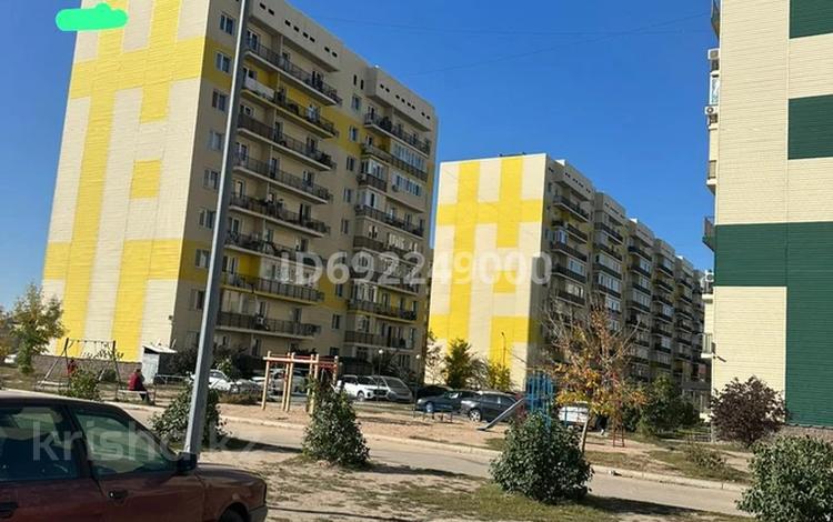 2-бөлмелі пәтер, 70 м², 9/9 қабат ай сайын, Асыл Арман 17, бағасы: 180 000 〒 в Алматы — фото 2