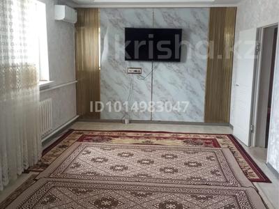 Отдельный дом · 4 комнаты · 140 м² · 10 сот., Кызылтобе2 179 179 за 14 млн ₸ в Кызылтобе 2