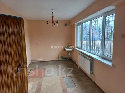 Отдельный дом · 3 комнаты · 65 м² · 6.5 сот., мкр Достык , Мкр Достык ул .Вишневая 96 за 13 млн 〒 в Шымкенте, Абайский р-н