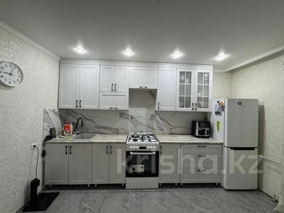 4-комнатная квартира · 90.6 м² · 6/6 этаж, васильковский 33 за 19 млн 〒 в Кокшетау