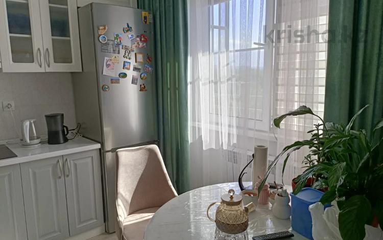 3-комнатная квартира · 83 м² · 8/9 этаж, Мкр. Атырау за 43 млн ₸ в Алматы, Медеуский р-н — фото 3