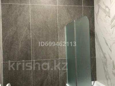 4-бөлмелі пәтер · 145 м² · 5/10 қабат, Махамбета 125Б, бағасы: 700 000 〒 в Атырау