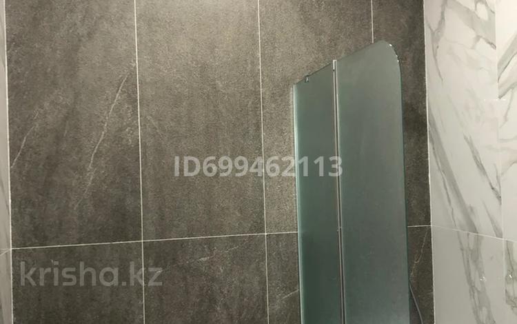 4-бөлмелі пәтер · 145 м² · 5/10 қабат, Махамбета 125Б, бағасы: 700 000 ₸ в Атырау — фото 2