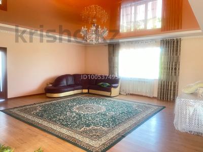 Отдельный дом · 7 комнат · 380 м², Туймебая 110 — Жандосова 110 за 1 млн 〒 в 