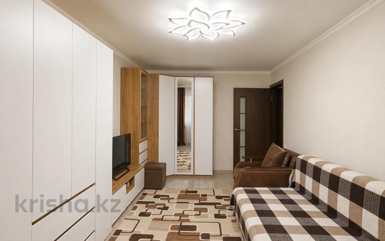 1-бөлмелі пәтер · 30 м² · 2/5 қабат, Пришахтинск, 22й микрорайон, бағасы: 9.8 млн ₸ в Караганде, Алихана Бокейханова р-н — фото 2