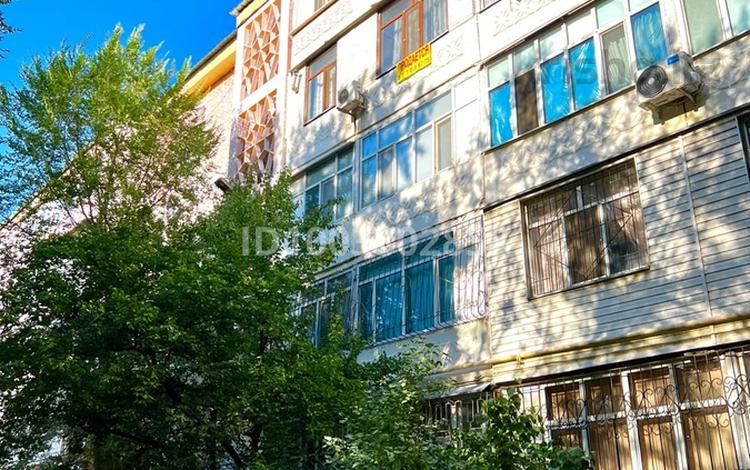 3-бөлмелі пәтер · 67 м² · 4/5 қабат, 1 мкр(Акбулак) 33 дом, бағасы: 23 млн ₸ в Таразе — фото 2
