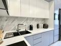 3-комнатная квартира · 64 м² · 6/13 этаж, Досмухамедова 79 — А 98 за 74 млн 〒 в Алматы, Алмалинский р-н — фото 2