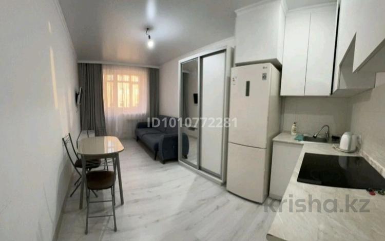 1-бөлмелі пәтер · 40 м² · 4/12 қабат, Тлендиева 15/4 — Тамыз Берекет Караменде би шакаулы Рахмет Т.Д.Коктал Мирный дом Косшыгулулы Бейбарыс султан, бағасы: 2 000 ₸ в Астане, Сарыарка р-н — фото 2