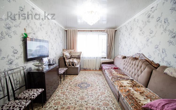 3-комнатная квартира, 62 м², 1/5 этаж, Самал за 15 млн 〒 в Талдыкоргане, мкр Самал — фото 2