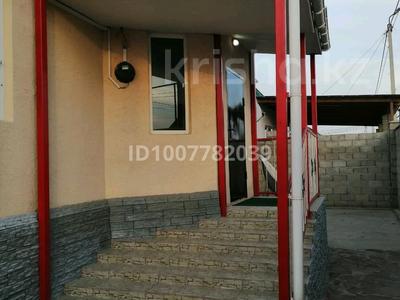 Отдельный дом · 4 комнаты · 200 м², Сарыкемер 26 за 200 000 〒 в Таразе