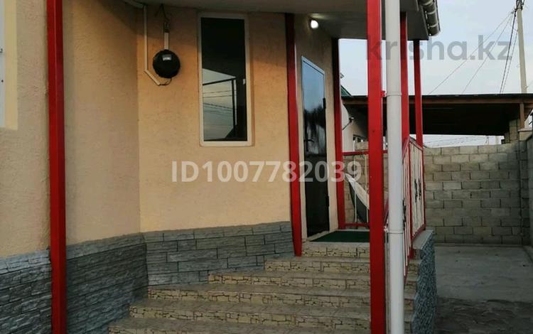 Отдельный дом · 4 комнаты · 200 м² · 6 сот., Сарыкемер 26 за 190 000 ₸ в Таразе — фото 2