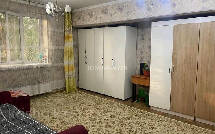 1-бөлмелі пәтер · 44 м² · 1/5 қабат, Айнабұлақ-3 ш/а. 156, бағасы: 22.5 млн ₸ в Алматы, Жетысуский р-н — фото 179