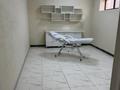 Салоны красоты, медцентры и аптеки, кабинеты и рабочие места, студии · 25 м² за 180 000 ₸ в Шымкенте, Аль-Фарабийский р-н