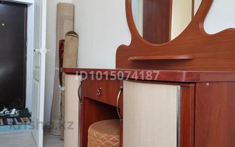 2-бөлмелі пәтер · 60 м² · 2/5 қабат, 6 микрайон 15/23, бағасы: 220 000 ₸ в Жанатасе — фото 2
