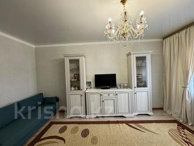 2-комнатная квартира, 64 м², 7/9 этаж, ауэзова — ауэзова - сатпаева за 45.5 млн 〒 в Алматы, Бостандыкский р-н