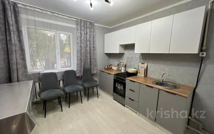 1-бөлмелі пәтер · 42 м² · 1/5 қабат, ул. Локомотивная Сортировка, бағасы: 9 млн ₸ в Караганде, Алихана Бокейханова р-н — фото 2