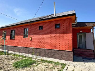 Отдельный дом · 4 комнаты · 129.3 м² · 10 сот., Жил. масс. Западный 11 за 42 млн 〒 в Талдыкоргане