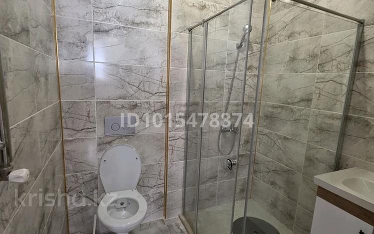 3-комнатная квартира · 85 м² · 4/10 этаж, Куаныша Толеметова 50/6 за 250 000 ₸ в Шымкенте, Абайский р-н — фото 2