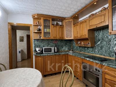 2-комнатная квартира · 56 м² · 1/9 этаж, Борис Аленсандров 8/1 за 23.9 млн ₸ в Усть-Каменогорске