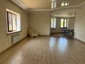 Отдельный дом · 8 комнат · 478 м² · 16.5 сот., мкр Михайловка , Жанибекова 107а за 125 млн ₸ в Караганде, Казыбек би р-н — фото 12