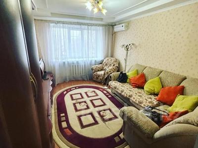 2-комнатная квартира, 54 м², 2/5 этаж помесячно, Льва толстого 129 за 130 000 〒 в Уральске