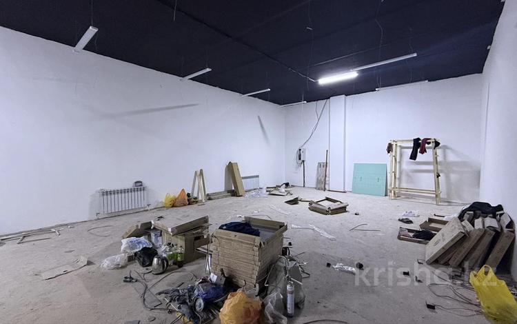 Свободное назначение, офисы, магазины и бутики, общепит, салоны красоты, медцентры и аптеки, образование, развлечения · 161 м² за 93 млн 〒 в Астане, Сарайшык р-н — фото 14