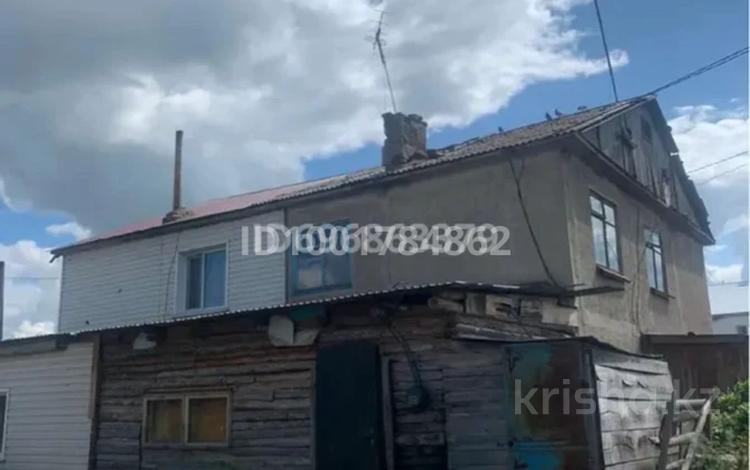 Часть дома · 3 комнаты · 54 м² · 3 сот., Микрорайон 8 за 4.2 млн ₸ в  — фото 2
